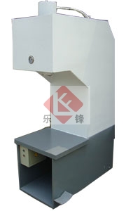 �α�ʽ���ډ��C